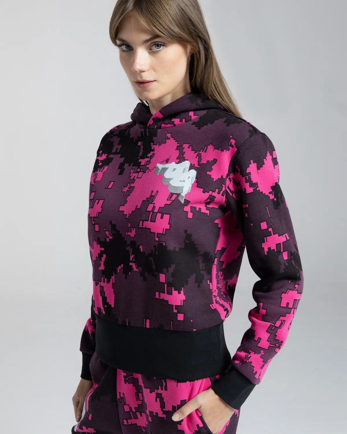 Siyah Authentic Graphik Grace Kadın Siyah - Pembe Comfort Fit Hoodie