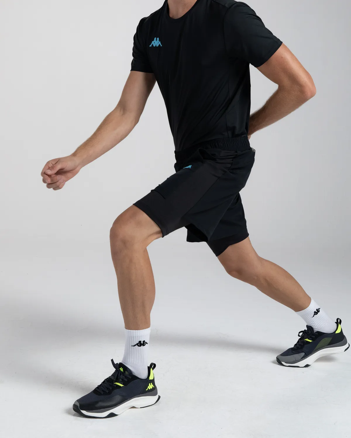 Siyah Kombat Efri Erkek Siyah Regular Fit Taytlı Şort