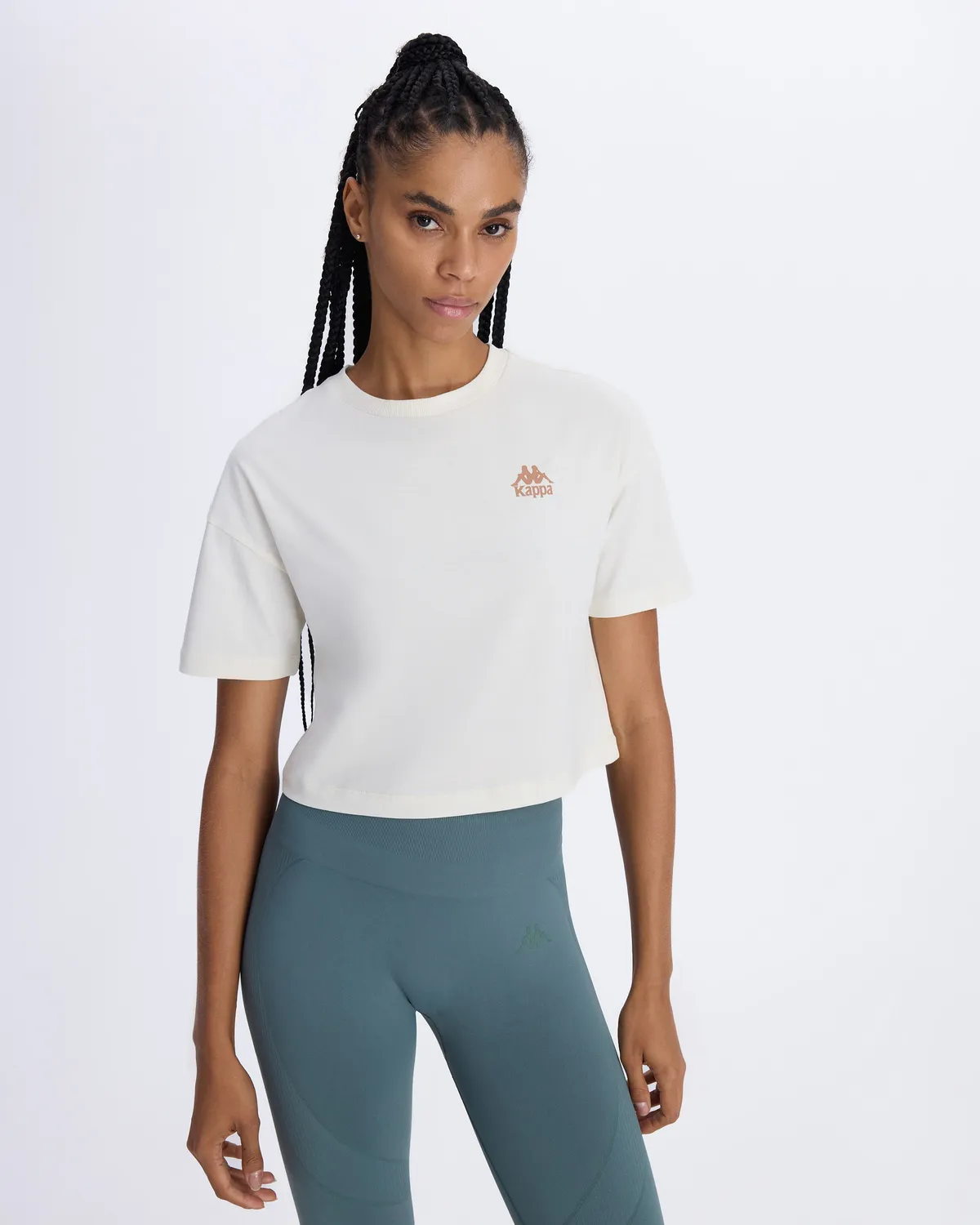 Beyaz Authentic Aster Kadın Beyaz Comfort Fit Tişört