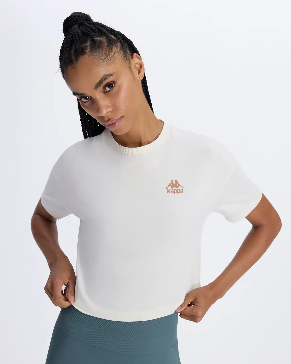 Beyaz Authentic Aster Kadın Beyaz Comfort Fit Tişört