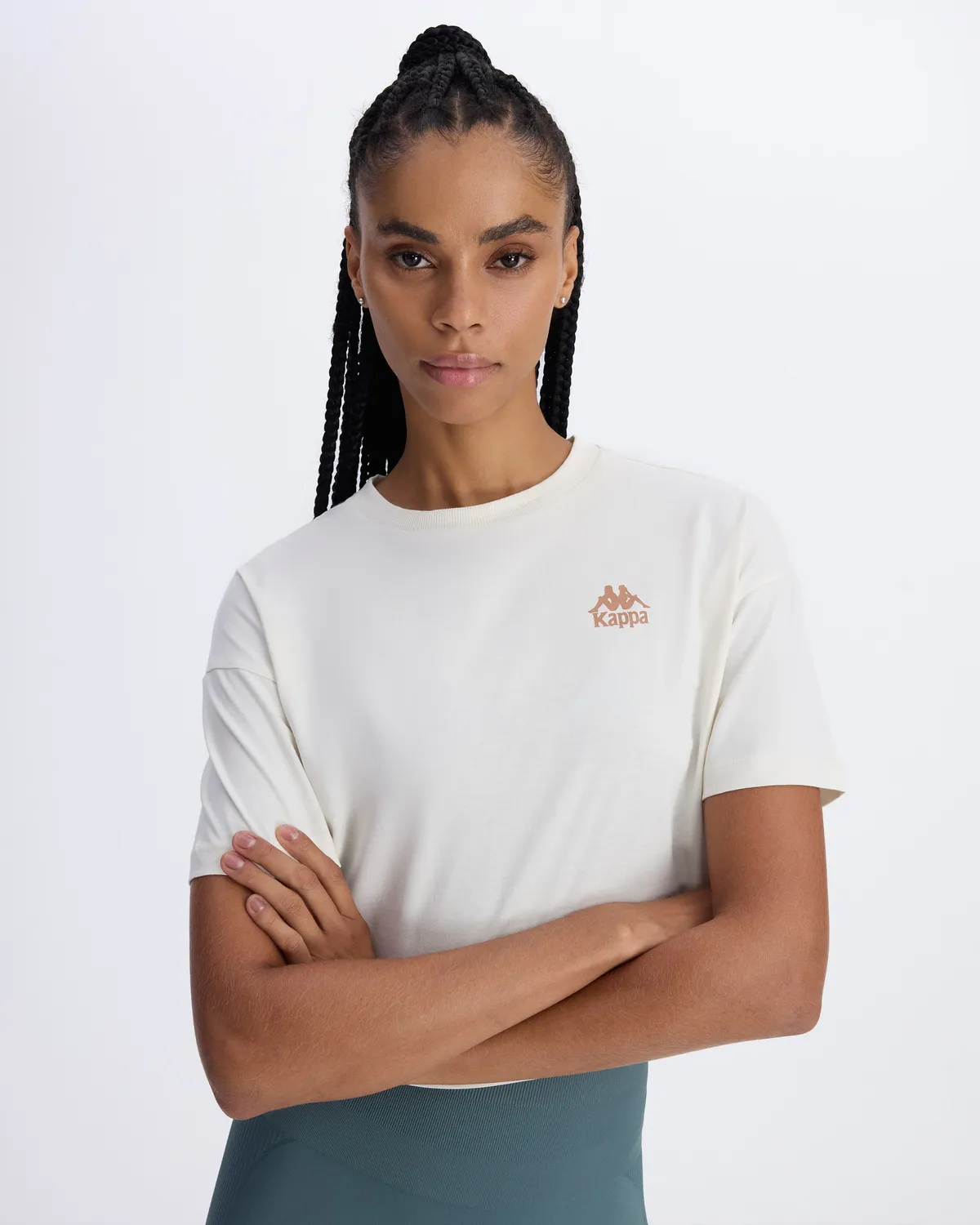 Beyaz Authentic Aster Kadın Beyaz Comfort Fit Tişört