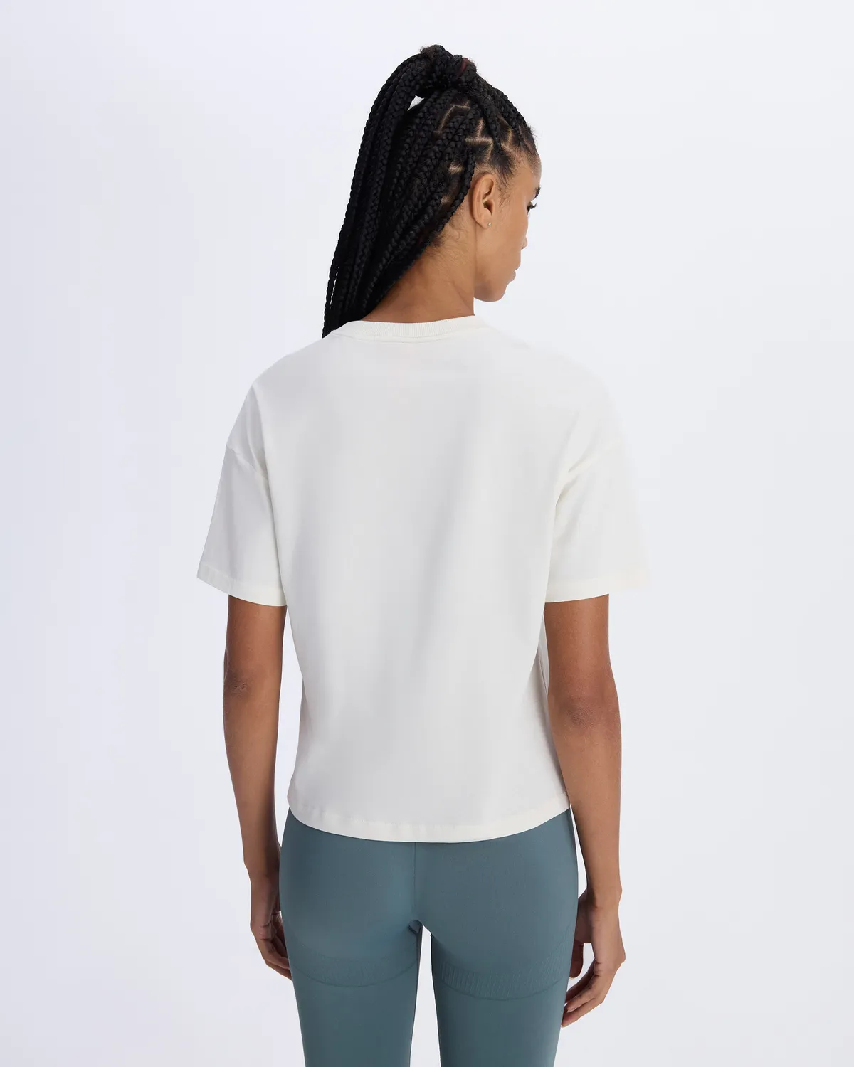 Beyaz Authentic Alessi Kadın Beyaz Comfort Fit Tişört