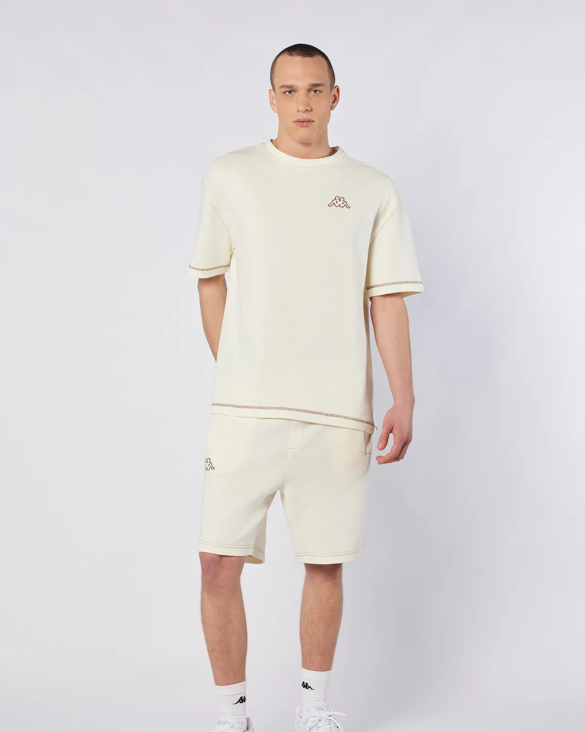 Beyaz Logo Pronton Erkek Beyaz Regular Fit Tişört