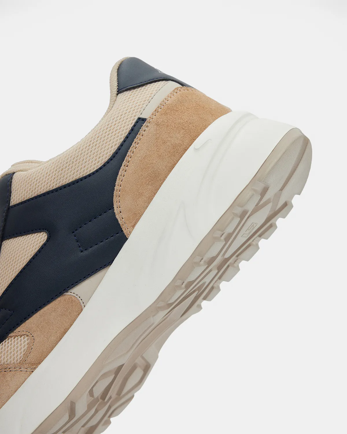 Bej Monte Erkek Bej-Siyah Spor Ayakkabı