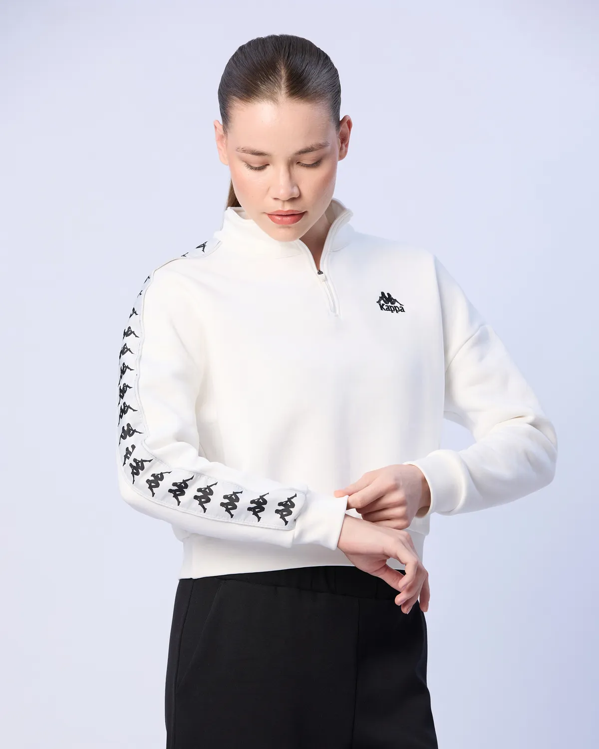 Beyaz Mines Kadın Beyaz Regular Fit Sweatshirt