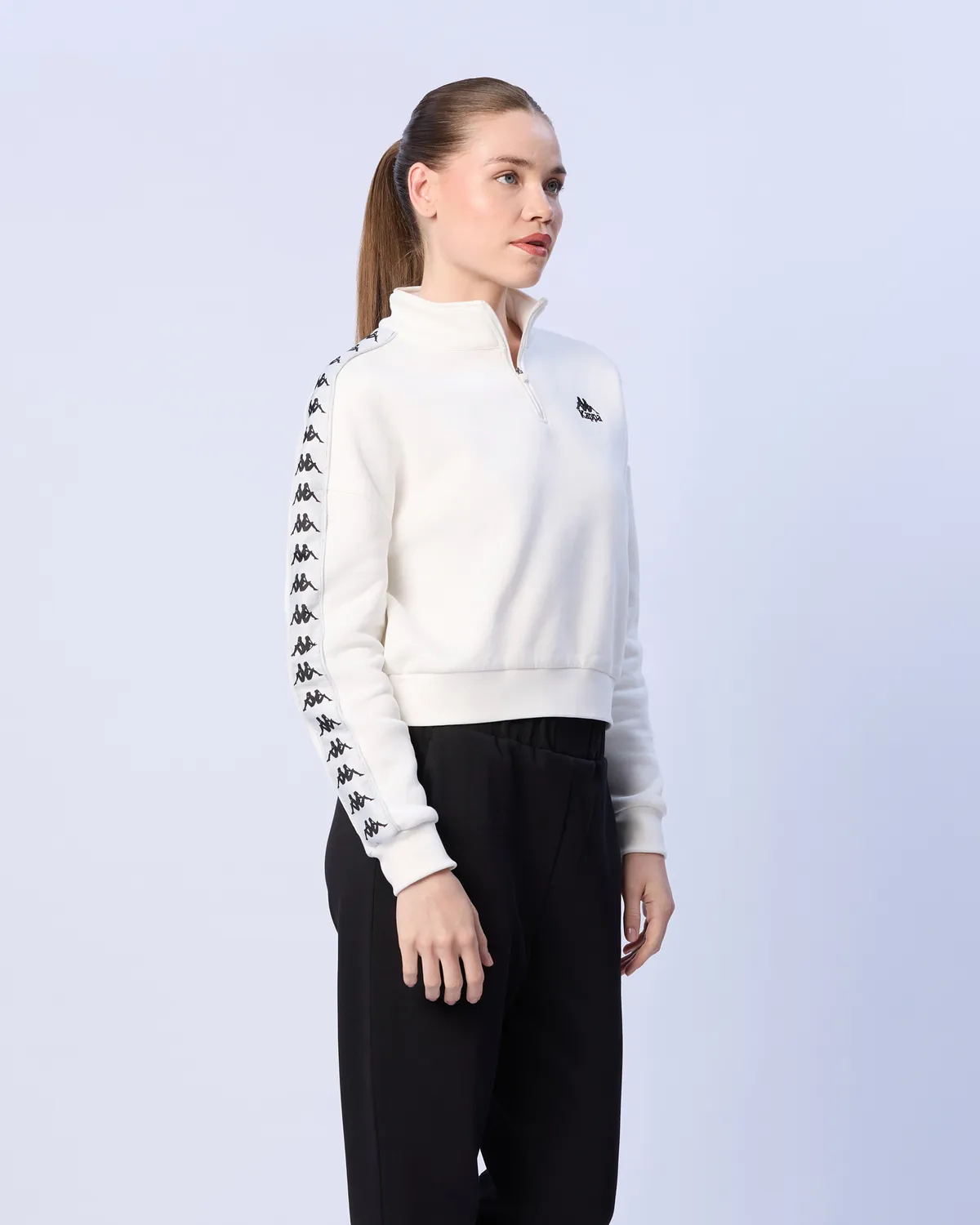 Beyaz Mines Kadın Beyaz Regular Fit Sweatshirt