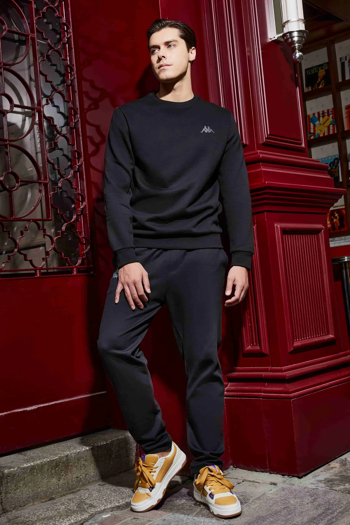 Siyah Tonnio Erkek Siyah Regular Fit Sweatshirt