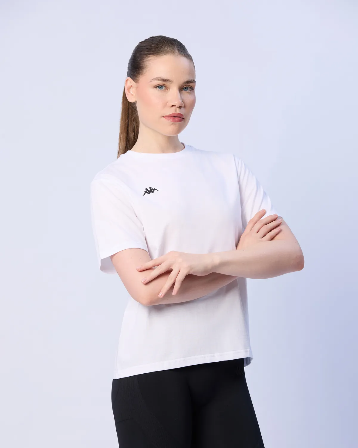 Beyaz Nadya Kadın Beyaz Regular Fit Tişört