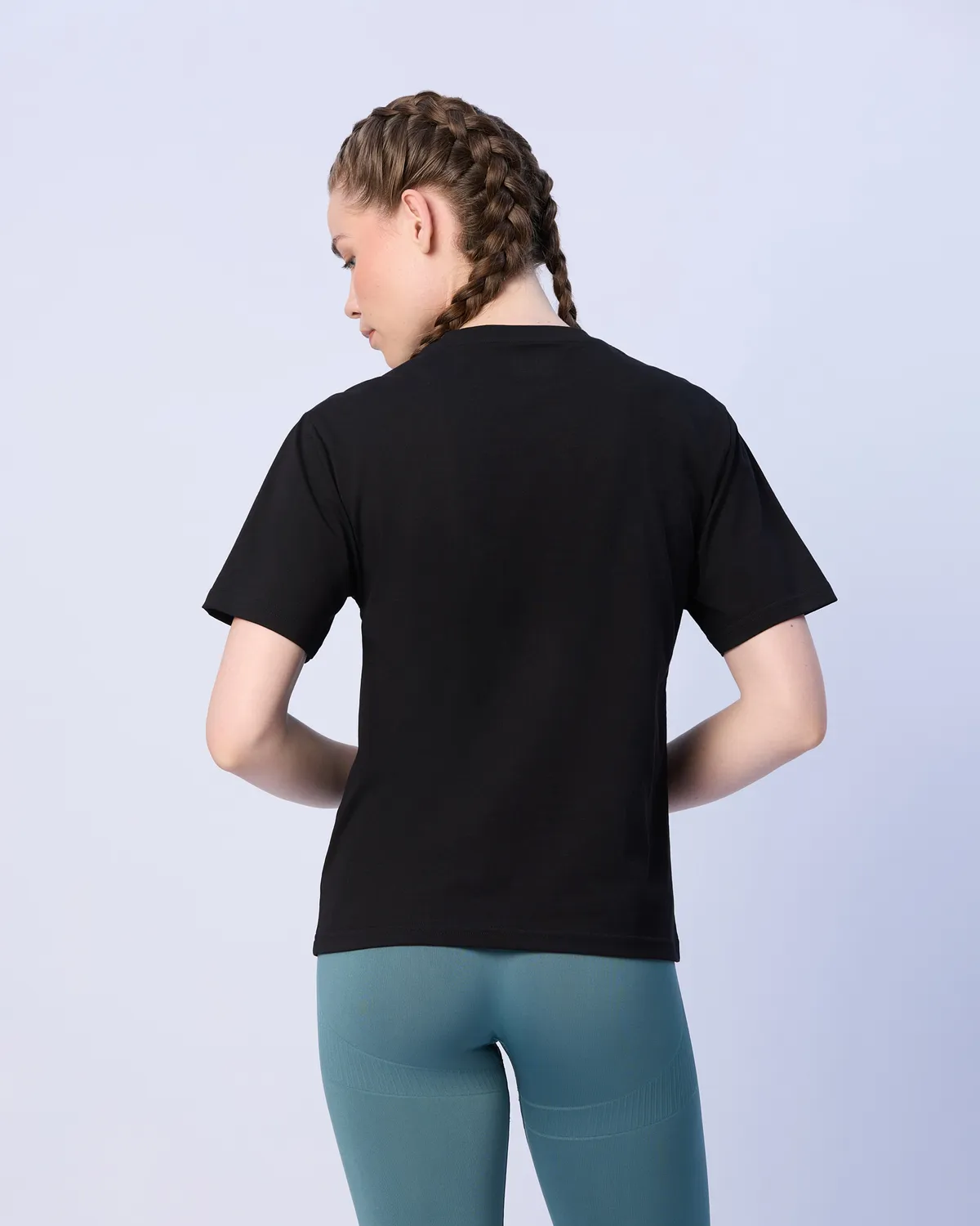 Siyah Nadya Kadın Siyah Regular Fit Tişört