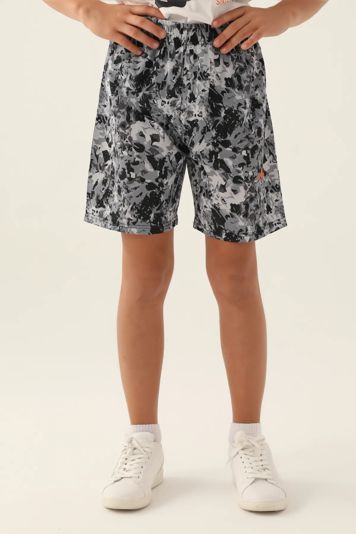 Siyah Authentic  Charles Erkek Çocuk Antrasit Regular Fit Şort