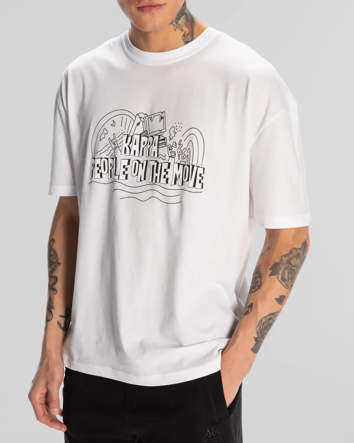 Beyaz Logo Fred Erkek Beyaz Regular Fit Tişört