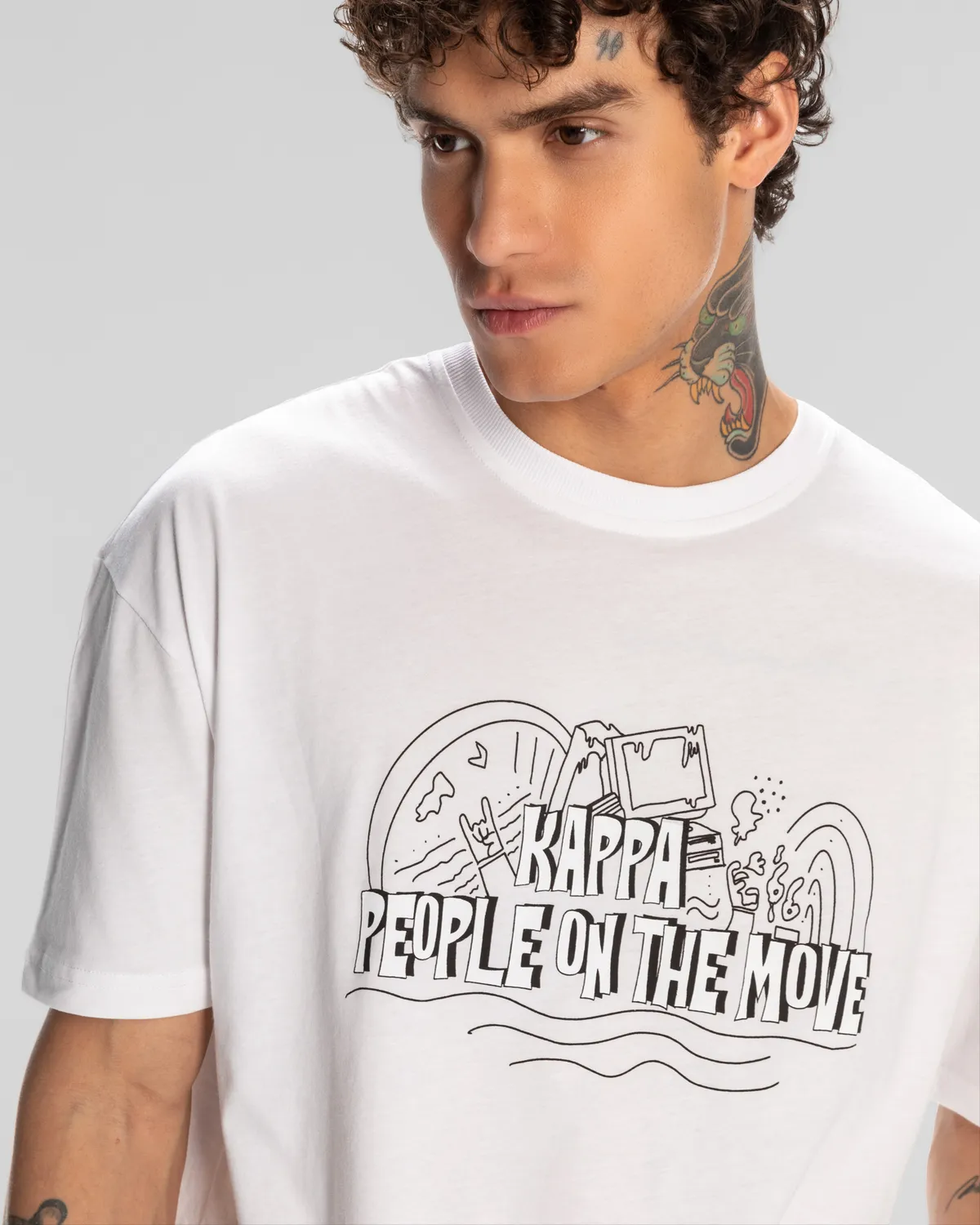 Beyaz Logo Fred Erkek Beyaz Regular Fit Tişört