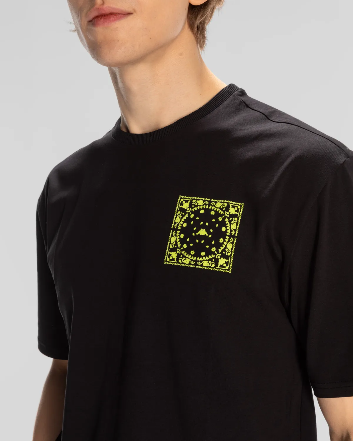 Siyah Authentic Vita Erkek Siyah Comfort Fit Tişört