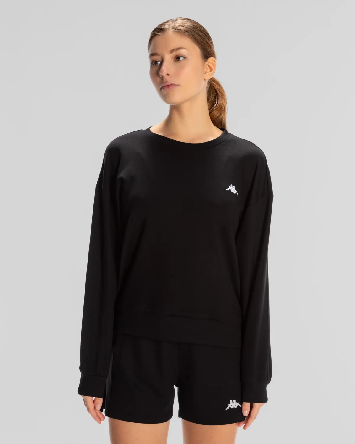 Siyah Authentic Sylia Sweatshirt Kadın Siyah Regular Fit Sweatshirt