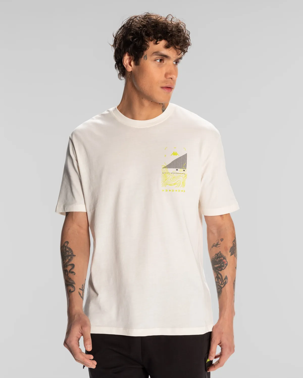 Beyaz Authentic Spacetime T-Shirt Erkek Beyaz Regular Fit Tişört