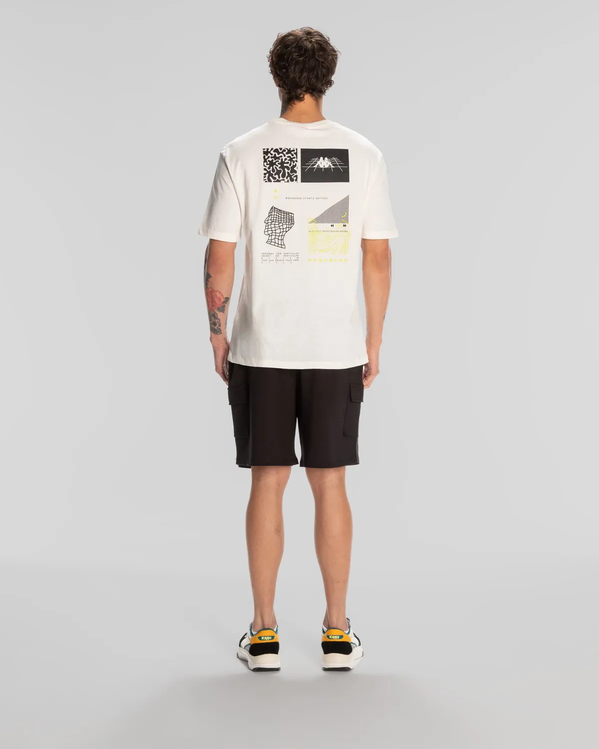 Beyaz Authentic Spacetime T-Shirt Erkek Beyaz Regular Fit Tişört