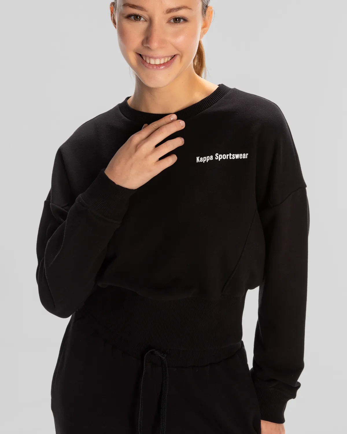 Siyah Authentic Jessa-Wmn-Sweatshirt Kadın Siyah Regular Fit Sweatshirt