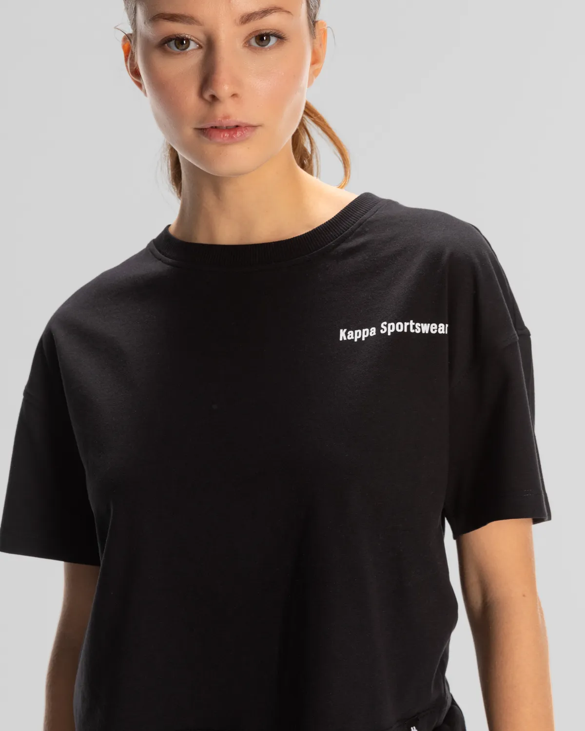 Siyah Authentic Jessa-Woman-T-Shirt Kadın Siyah Regular Fit Tişört