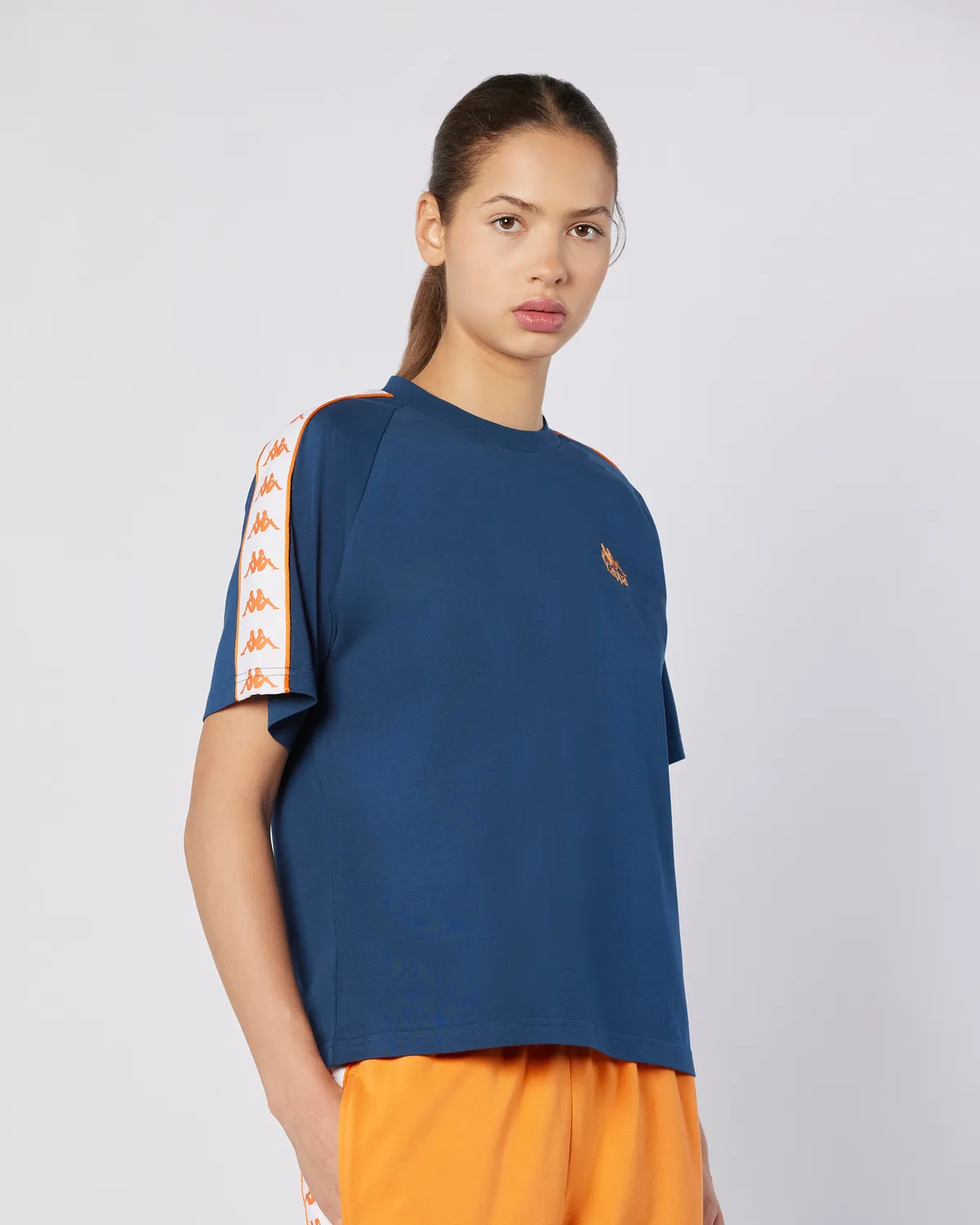 Mavi 222 Banda Adi Tur Kadın Lacivert-Turuncu Regular Fit Tişört