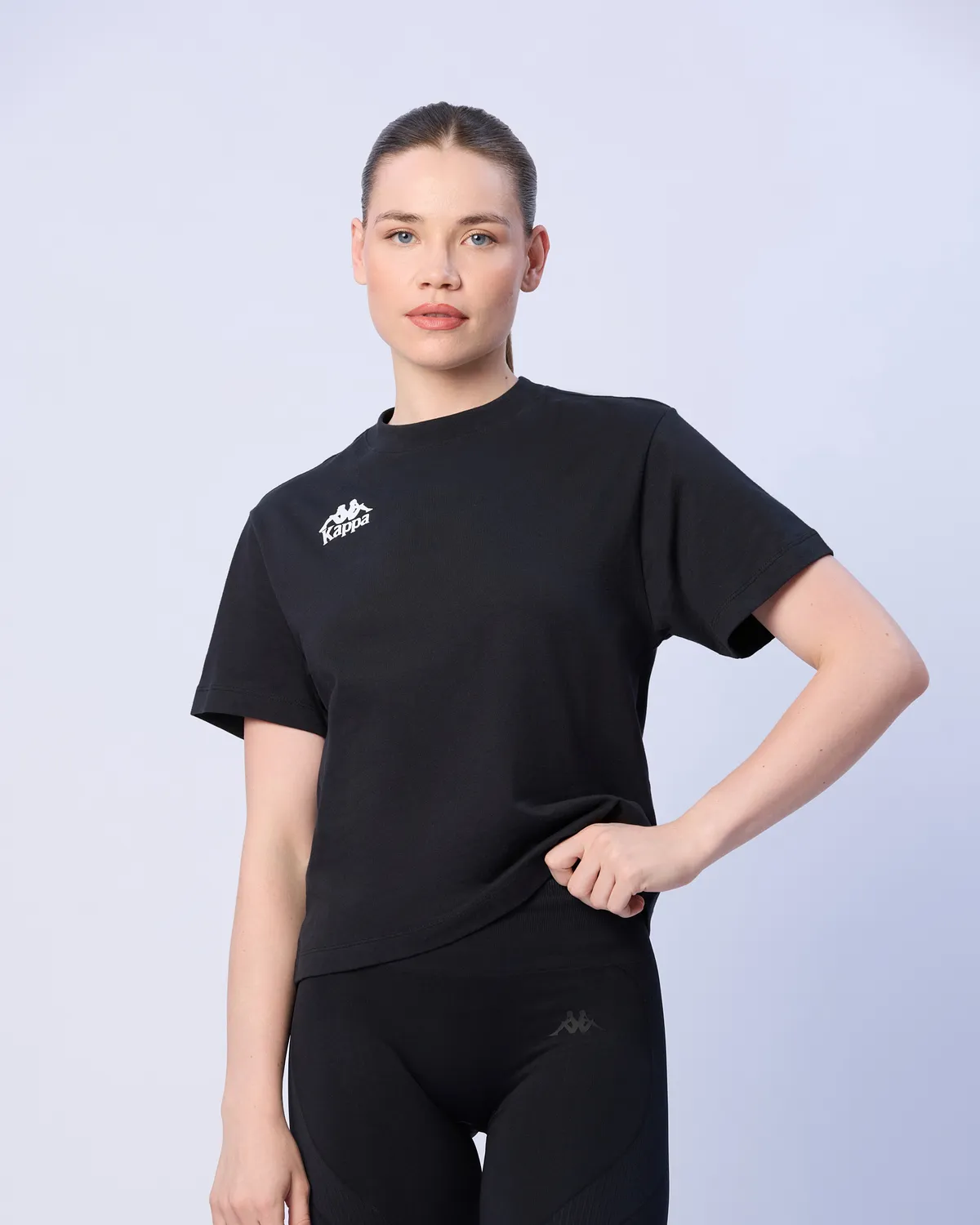 Siyah Marta Kadın Siyah Regular Fit Tişört