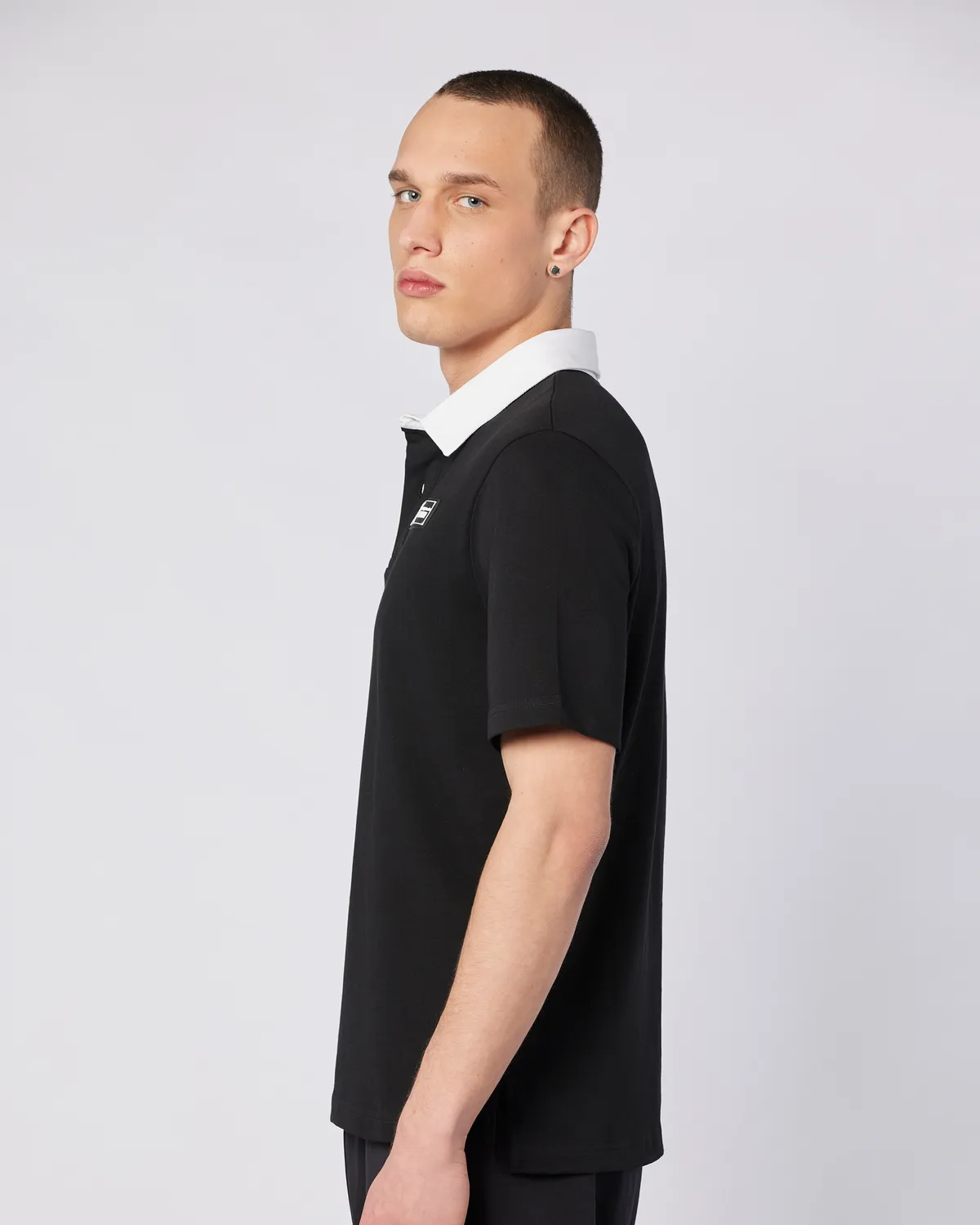 Siyah Nilde Tur Unisex Siyah-Beyaz Regular Fit Polo Yaka Tişört