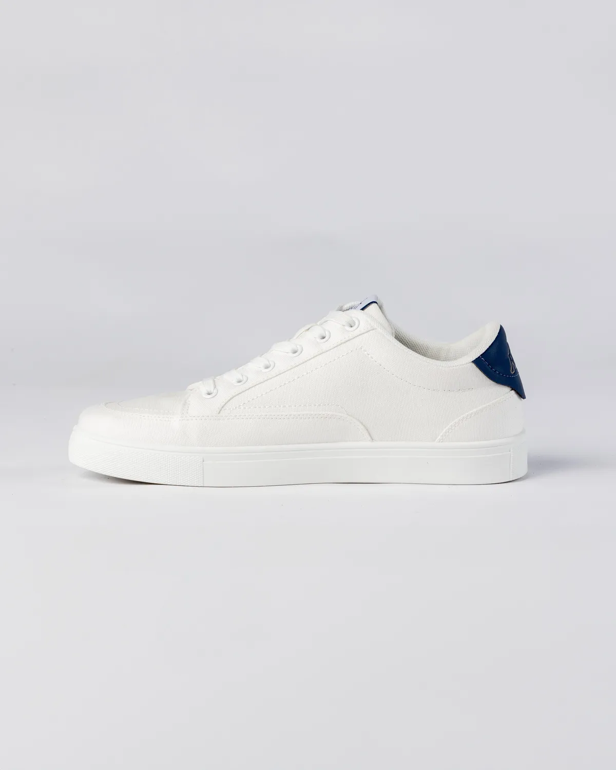 Beyaz Sonnie Erkek Beyaz-Lacivert Regular Fit Sneaker