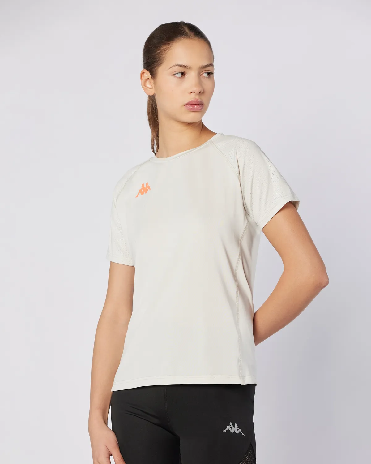 Gri Fiba Tur Kadın Beyaz Regular Fit Tişört