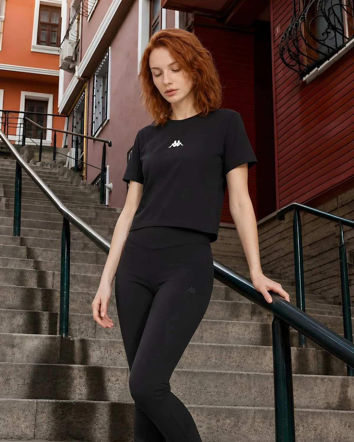 Siyah Khloe  Tshirt Kadın Siyah Regular Tişört